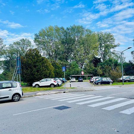 Nuova E Comoda Μιλάνο Εξωτερικό φωτογραφία